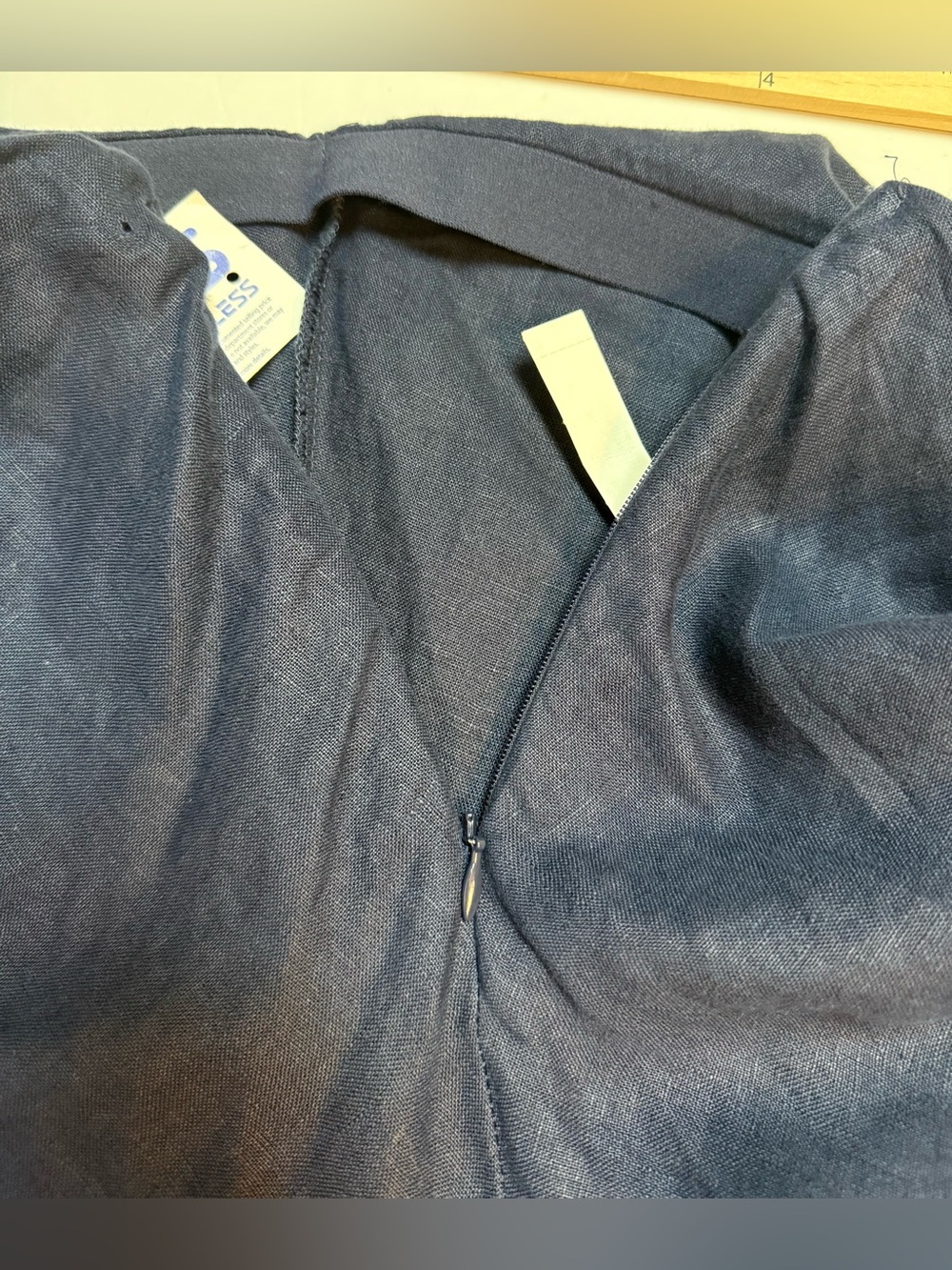 NWT Madewell Navy Linen Maxi Skirt with Subtle A-Line Silhouette size 00 - Picture 8 of 15